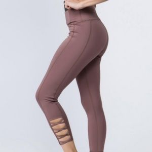 NWT Active leggings